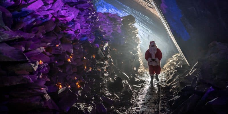 meeting santa underground